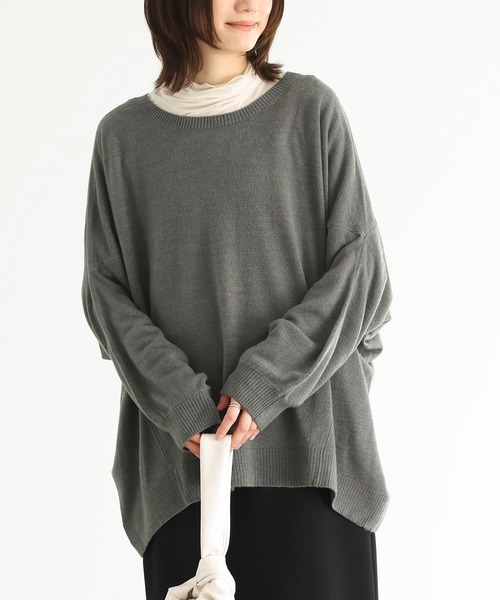 n'OrLABEL(ノアールレーベル)の「カシミヤタッチ変形ドルマンニット(ニット/セーター・レディース・ワイン/グレイッシュベージュ/カーキ/ブラック/グレー/ロイヤルブルー・FREE)」の3枚目の写真