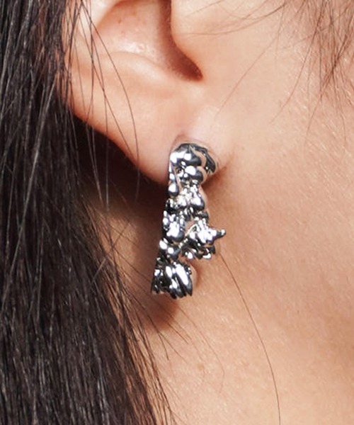 misto accessories（ミストアクセサリーズ）の「Lava アシンメトリーメタルピアス（ピアス（両耳用）・レディース・ゴールド/シルバー・FREE）」の8枚目の写真