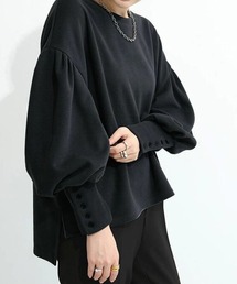 袖ボリュームスリーブトップス