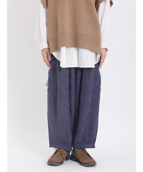 Samansa Mos2(サマンサ モスモス)の「【帯電防止】ベロアライクカーゴパンツ(カーゴパンツ・レディース・ネイビー/カーキ/キナリ・F)」の11枚目の写真