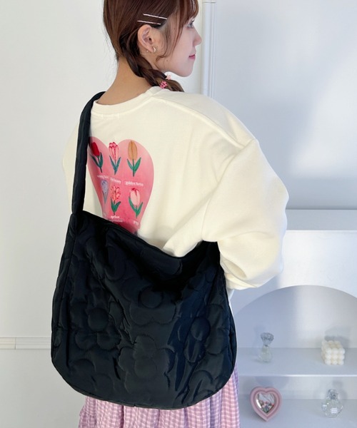 Loueme(ルエム)の「フラワーキルティングショルダーバッグ(ショルダーバッグ・レディース・ピンク/アイボリー/ブラック・FREE)」の11枚目の写真