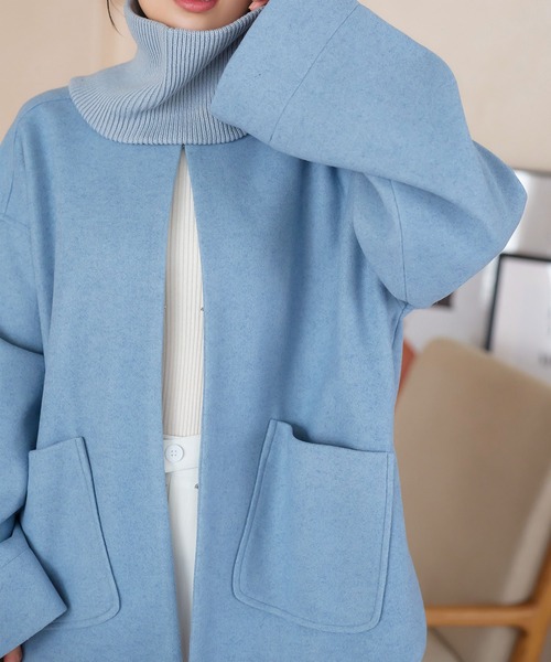 KOBE LETTUCE（コウベレタス）の「ニットスヌード付きノーカラーコート（ノーカラーコート・レディース・ブラウン/グレー/グレイッシュベージュ/ブルー・M）」の2枚目の写真