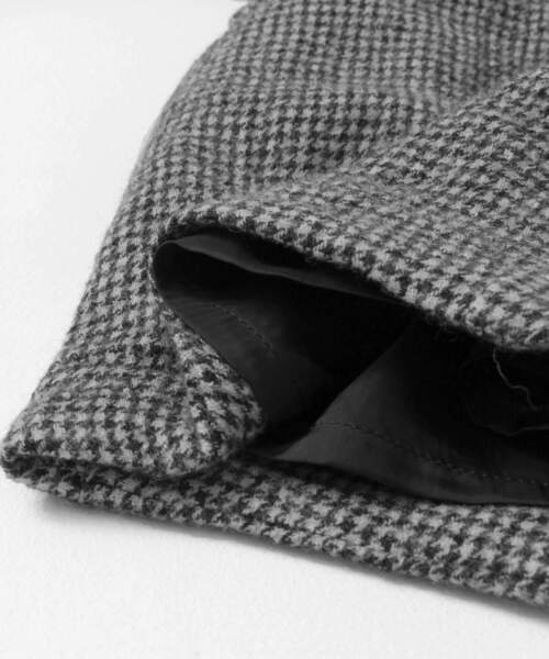 かぐれ（カグレ）の「ハウンドトゥースウールクロップドパンツ（その他