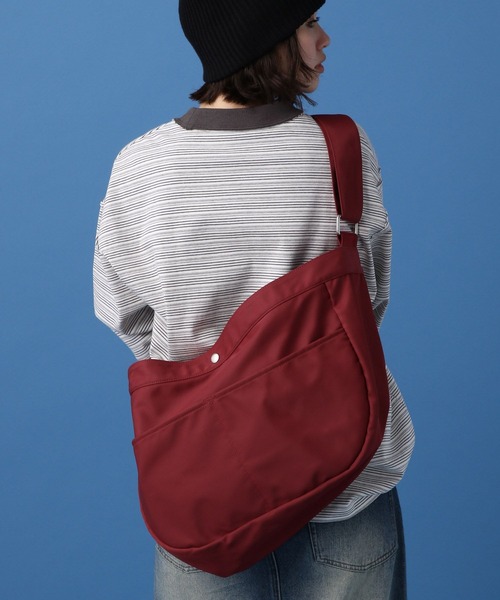 PBLIM(ページボーイリム)の「PBLIM/ナイロンニュースペーパー(ショルダーバッグ・レディース・ブラック/グレー/レッド・FREE)」の1枚目の写真