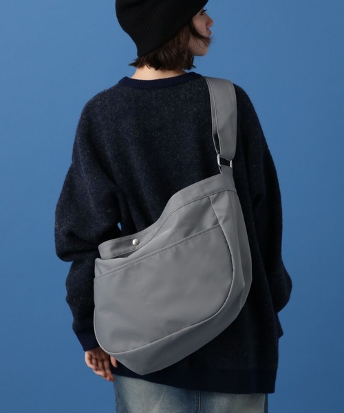 PBLIM(ページボーイリム)の「PBLIM/ナイロンニュースペーパー(ショルダーバッグ・レディース・ブラック/グレー/レッド・FREE)」の8枚目の写真