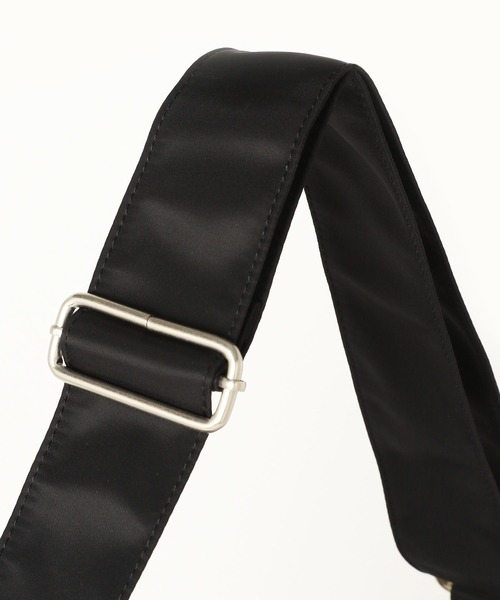 PBLIM(ページボーイリム)の「PBLIM/ナイロンニュースペーパー(ショルダーバッグ・レディース・ブラック/グレー/レッド・FREE)」の19枚目の写真