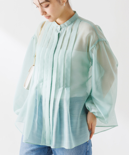 Rouge vif（ルージュヴィフ）の「シアータックフレアブラウス（シャツ/ブラウス・レディース・ホワイト/グリーン/グレイッシュブルー・フリー）」の2枚目の写真