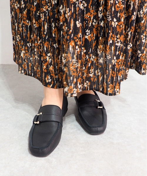 ENあしながおじさん(エンアシナガオジサン)の「防水|バックルモカローファー 5360559(ローファー・レディース・ブラック/ライトカーキ/オフホワイト/チョコ/ライトブラウン・22.5cm/24.5cm/24.0cm/23.5cm/23.0cm/24cm/23cm)」の22枚目の写真