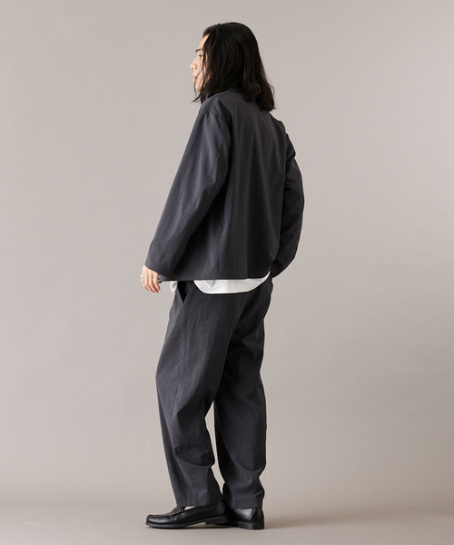 JOURNAL STANDARD（ジャーナルスタンダード）の「”吸水速乾 / 接触冷感” EVALET ストレッチ ウォッシャブル ノーカラージャケット（ノーカラージャケット・メンズ・ブラック系その他/ベージュ/ダークブルー・SMALL/MEDIUM/LARGE）」の6枚目の写真