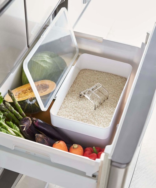 tower（タワー）の「【WEB限定】tower 米びつ5kg 軽量カップ付き（キッチン収納・レディース・ブラック/ホワイト・FREE）」の2枚目の写真