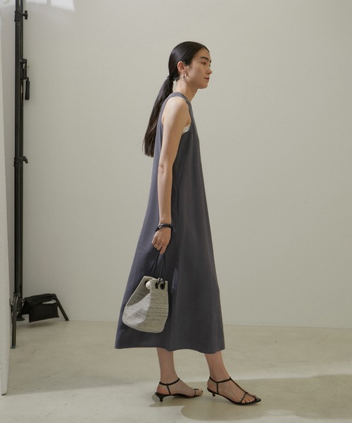 SALON adam et rope'（サロン アダム エ ロペ）の「[24SS]アメリカンスリーブワンピース【洗える】（ワンピース・レディース・チャコールグレー/オフホワイト・FREE）」の3枚目の写真