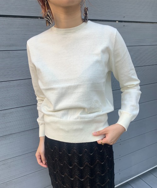 THEATRE PRODUCTS（シアタープロダクツ）の「シンボルロゴ刺繍ニットプルオーバー（ニット/セーター・レディース・グレー/ホワイト/ブラック・FREE）」の4枚目の写真