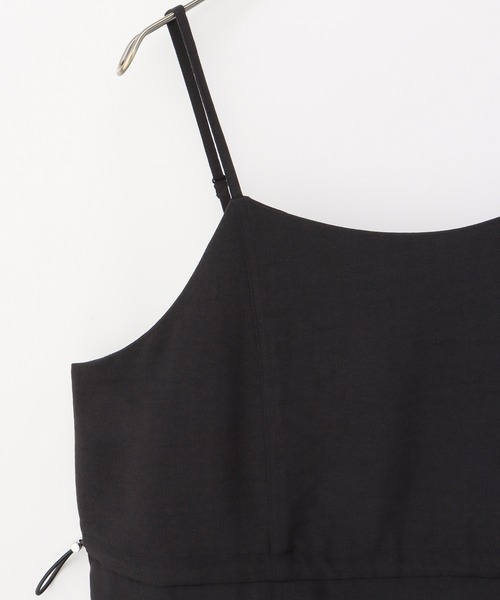 Honeys（ハニーズ）の「ドロスト使いキャミワンピース（ワンピース・レディース・オリーブ/ブラック/ライトベージュ/グレイッシュベージュ・LL/3L/S/M/L）」の15枚目の写真