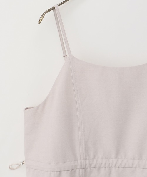 Honeys（ハニーズ）の「ドロスト使いキャミワンピース（ワンピース・レディース・オリーブ/ブラック/ライトベージュ/グレイッシュベージュ・LL/3L/S/M/L）」の19枚目の写真