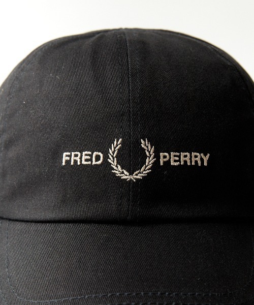 FRED PERRY（フレッドペリー）の「[FRED PERRY/フレッドペリー] ブランド刺繍ロゴ キャップ（キャップ・レディース・ブラック・ONE SIZE）」の4枚目の写真