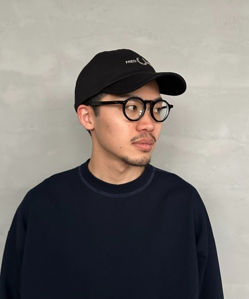 FRED PERRY（フレッドペリー）の「[FRED PERRY/フレッドペリー] ブランド刺繍ロゴ キャップ（キャップ・レディース・ブラック・ONE SIZE）」の13枚目の写真