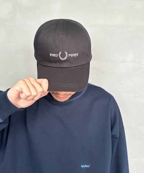 FRED PERRY（フレッドペリー）の「[FRED PERRY/フレッドペリー] ブランド刺繍ロゴ キャップ（キャップ・レディース・ブラック・ONE SIZE）」の17枚目の写真