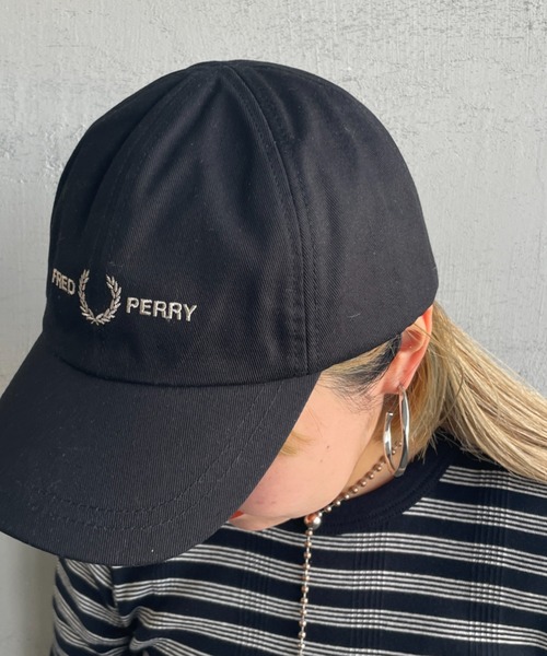 FRED PERRY（フレッドペリー）の「[FRED PERRY/フレッドペリー] ブランド刺繍ロゴ キャップ（キャップ・レディース・ブラック・ONE SIZE）」の12枚目の写真