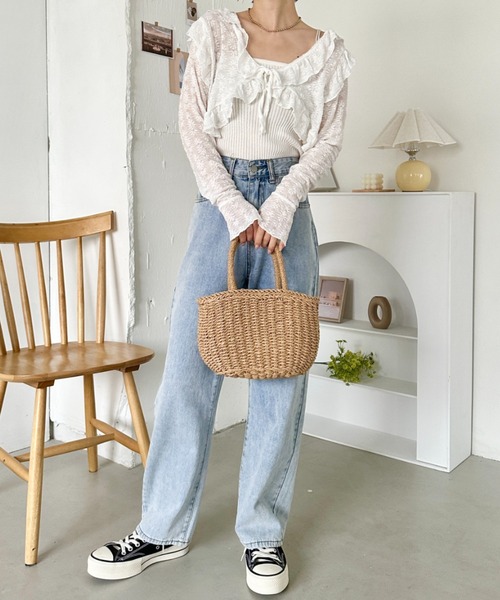 CLEA（クレア）の「ラッフルフリルクロップド丈レースボレロ（カーディガン/ボレロ・レディース・アイボリー/ホワイト・FREE）」の7枚目の写真