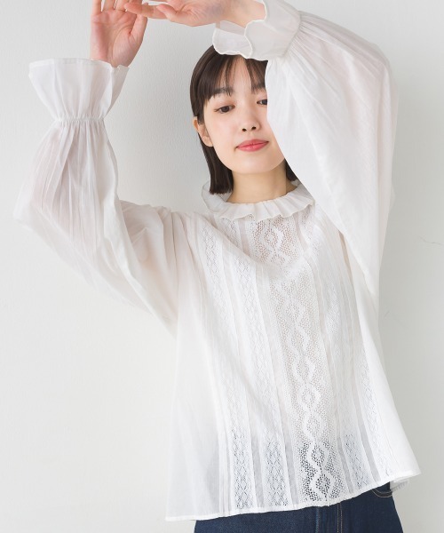 OMNES(オムネス)の「コットンボイルフロントレース袖ボリュームプルオーバー(シャツ/ブラウス・レディース・ベージュ/ホワイト/ブラック/ブルー・FREE)」の13枚目の写真