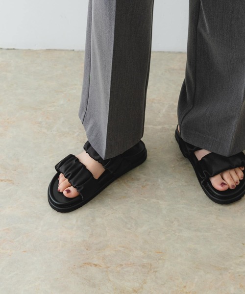 ALDO ★ レザー スクウェアトュ スライドサンダル カジュアル alfredoBANNISTER サンダル 「WRAP SHOES」ライダース バックル