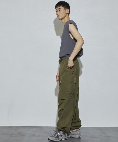 Firsthand（ファーストハンド）の「Firsthand/ファーストハンド ノースリーブボックスシルエットTシャツ/ユニセックスアイテム（Tシャツ/カットソー・メンズ・チャコールグレー/ブラック/ホワイト・M/L）」の20枚目の写真