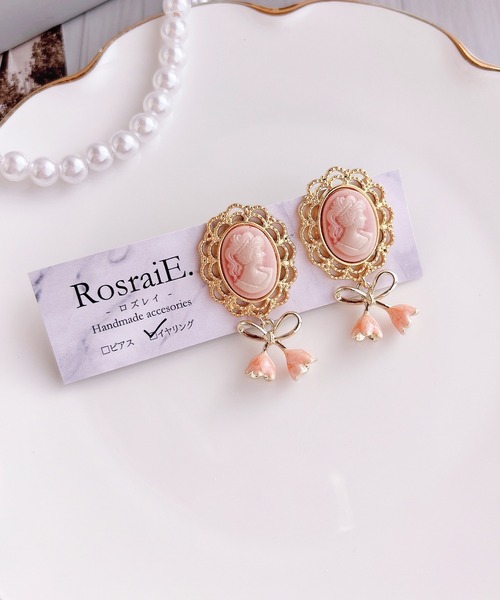 tone(トーン)の「【RosraiE】レディカメオレース リボンフラワー イヤリング(MA)(イヤリング・レディース・ゴールド・FREE)」の7枚目の写真