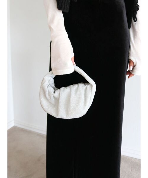 Ungrid(アングリッド)の「ギャザーハンドバッグ(ハンドバッグ・レディース・グリーン/オフホワイト/ブラック・FREE)」の10枚目の写真