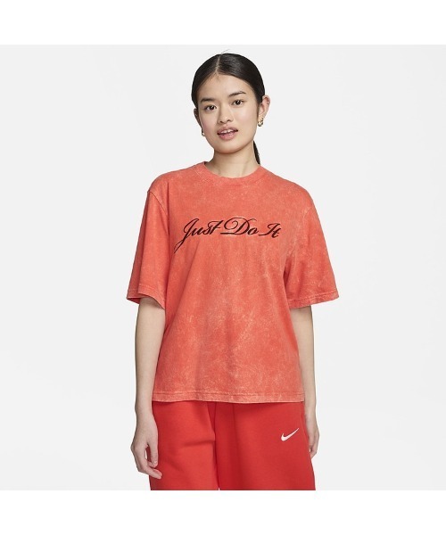 【セール】《NIKEアパレル》WS NSW ボクシー ウォッシュ S/STシャツ(Tシャツ/カットソー)|NIKE(ナイキ) 【セール】《NIKEアパレル》WS NSW ボクシー ウォッシュ S/STシャツ(Tシャツ/カットソー)|NIKE(ナイキ)
