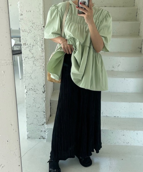 N.s（エヌドットエス）の「フロントギャザーペプラムブラウス（シャツ/ブラウス・レディース・グリーン/ピンク/ブラック・FREE）」の20枚目の写真