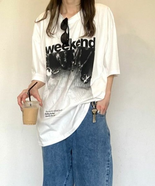 ISOOK（アイスー）の「Weekend ロゴプリントTシャツ(kiharu select) / プリントTシャツ 半袖 オーバーサイズTシャツ ロゴＴシャツ ロゴT（Tシャツ/カットソー・レディース・ブラック/ホワイト・FREE）」の10枚目の写真