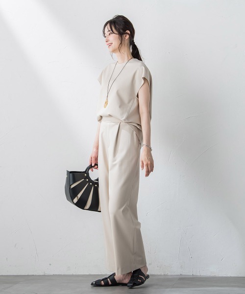 LAUTREAMONT(ロートレアモン)の「【WEB限定】UVカットストレッチパンツ≪セットアップ対応/洗濯機で洗える/吸水速乾≫(スラックス・レディース・カーキ/ブラウン/ネイビー/ベージュ・9号/11号)」の14枚目の写真