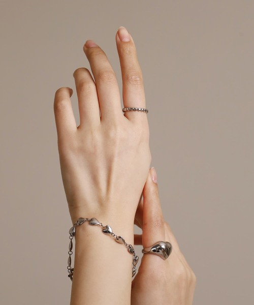 LHME（エルエイチエムイー）の「【WEB限定】“Moment”ハートエタニティリング/サージカルステンレス（金属アレルギー対応）【LHME / エルエイチエムイー】（リング・レディース・ゴールド/シルバー・13号/11号）」の15枚目の写真