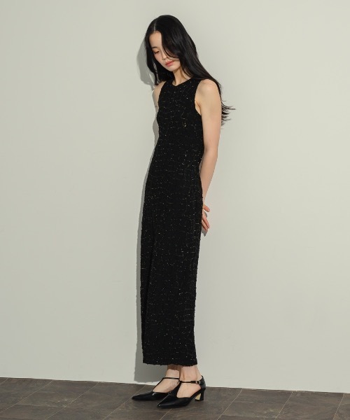 NEUNA(ヌナ)の「センターシームフェイクレザーローヒール(パンプス・レディース・シルバー/ブラック・L/M/S)」の12枚目の写真