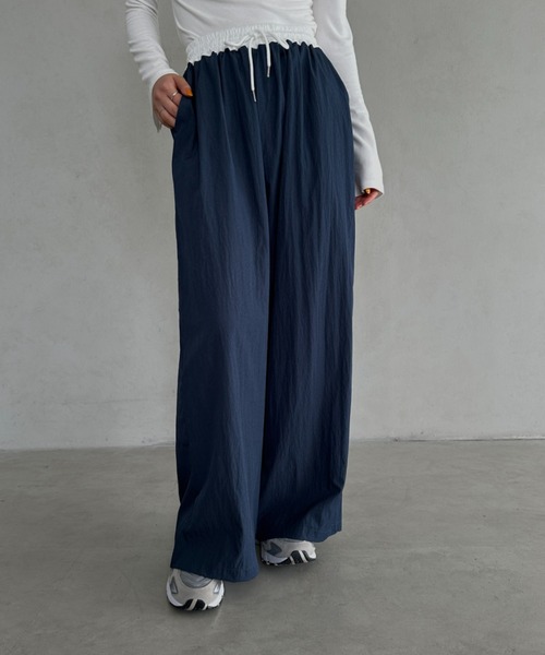 MYMOOD.（マイムード）の「配色ナイロンワイドパンツ（その他パンツ・レディース・ブラック/ネイビー・FREE）」の14枚目の写真