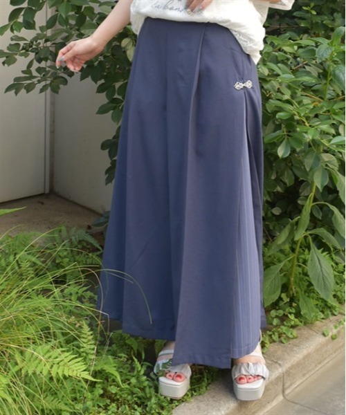 axes femme（アクシーズファム）の「サイドストライプワイドパンツ（その他パンツ・レディース・ブラック/パープル/ブルー・FREE）」の4枚目の写真