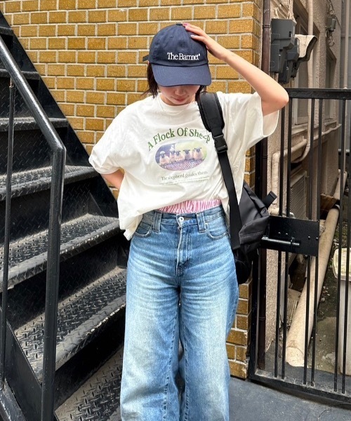 nemne store(ネンネストア)の「【keel】SheepプリントTシャツ(Tシャツ/カットソー・レディース・スミクロ/オフホワイト・SMALL/MEDIUM)」の5枚目の写真