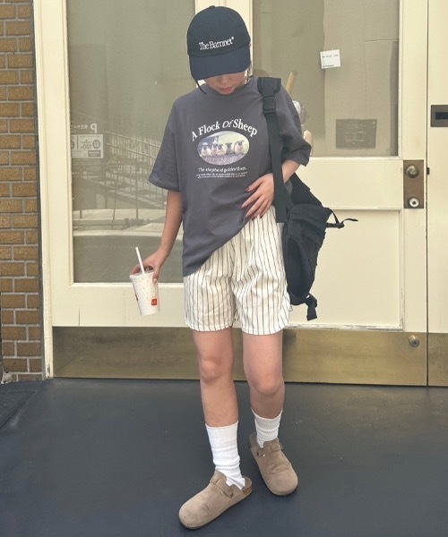 nemne store(ネンネストア)の「【keel】SheepプリントTシャツ(Tシャツ/カットソー・レディース・スミクロ/オフホワイト・SMALL/MEDIUM)」の10枚目の写真