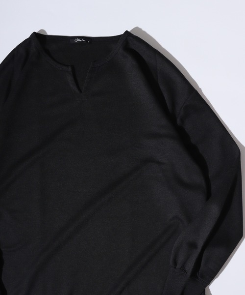 FUNALIVE(ファンアライブ)の「Simple plain oversized sweatshirt / シンプル無地オーバーサイズスウェットトレーナー キーネック/クルーネック unisex(スウェット・メンズ・ブラック/ホワイト系1/ホワイト系2/グレー系2/オフホワイト/杢グレー/ベージュ系1/ネイビー系2/ブラック系2/グリーン/グレー系1/ネイビー系1/ブラック系1/ベージュ系2/グリーン系2/ベージュ/チャコール・M/L/XL)」の6枚目の写真