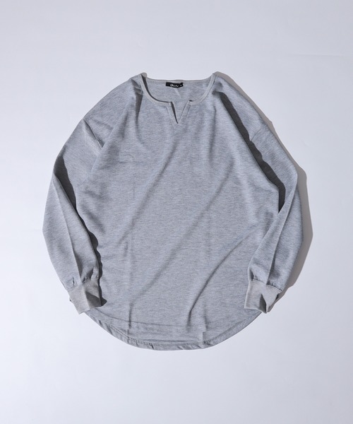 FUNALIVE(ファンアライブ)の「Simple plain oversized sweatshirt / シンプル無地オーバーサイズスウェットトレーナー キーネック/クルーネック unisex(スウェット・メンズ・ブラック/ホワイト系1/ホワイト系2/グレー系2/オフホワイト/杢グレー/ベージュ系1/ネイビー系2/ブラック系2/グリーン/グレー系1/ネイビー系1/ブラック系1/ベージュ系2/グリーン系2/ベージュ/チャコール・M/L/XL)」の21枚目の写真