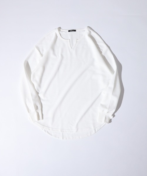 FUNALIVE(ファンアライブ)の「Simple plain oversized sweatshirt / シンプル無地オーバーサイズスウェットトレーナー キーネック/クルーネック unisex(スウェット・メンズ・ブラック/ホワイト系1/ホワイト系2/グレー系2/オフホワイト/杢グレー/ベージュ系1/ネイビー系2/ブラック系2/グリーン/グレー系1/ネイビー系1/ブラック系1/ベージュ系2/グリーン系2/ベージュ/チャコール・M/L/XL)」の18枚目の写真