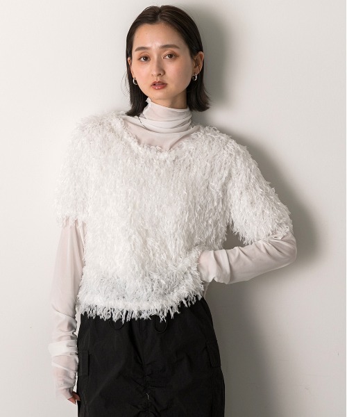 ad thie(アドティエ)の「ハーフスリーブ シャギーニットトップス(ニット/セーター・レディース・オフホワイト/ブラック/ブルー・FREE)」の8枚目の写真
