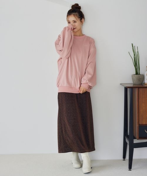 mysty woman(ミスティウーマン)の「【スタッフプロデュース/WEB限定】MiO企画・ちび刺繍ロゴスウェット 149818(スウェット・レディース・ベージュ/アイボリー/ピンク・FREE)」の20枚目の写真