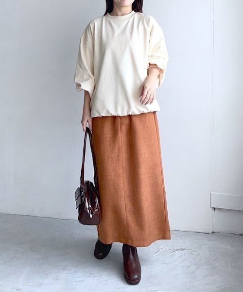 mysty woman(ミスティウーマン)の「【スタッフプロデュース/WEB限定】MiO企画・ちび刺繍ロゴスウェット 149818(スウェット・レディース・ベージュ/アイボリー/ピンク・FREE)」の6枚目の写真