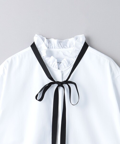UNITED ARROWS（ユナイテッドアローズ）の「フリル リボン ボウタイブラウス（シャツ/ブラウス・レディース・ホワイト/ライトブルー・FREE）」の11枚目の写真