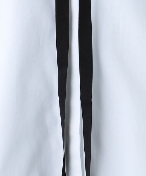 UNITED ARROWS（ユナイテッドアローズ）の「フリル リボン ボウタイブラウス（シャツ/ブラウス・レディース・ホワイト/ライトブルー・FREE）」の5枚目の写真