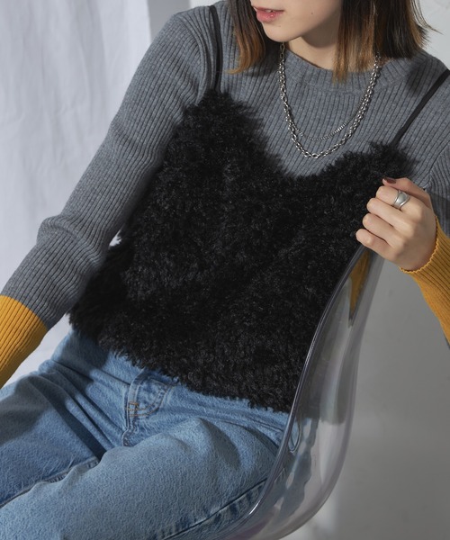 each（イーチ）の「もこもこボアキャミビスチェ（ベスト・レディース・ブラック/アイボリー/グレー・FREE）」の10枚目の写真