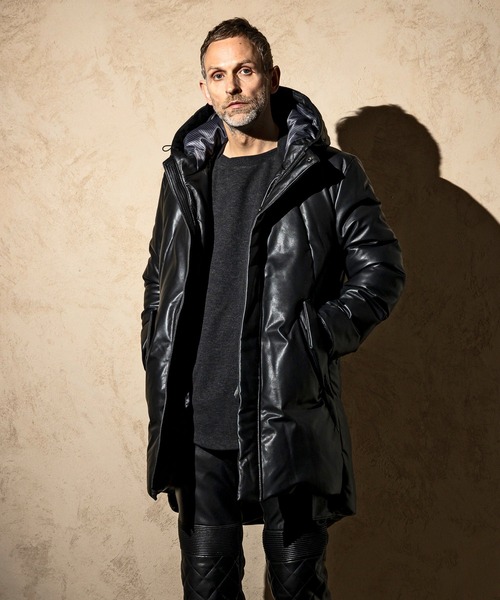 C DIEM（カルペディエム）の「C DIEM(カルペディエム)レザーネオモッズダウンコート（ダウンジャケット/コート・メンズ・ブラック・L）」の2枚目の写真