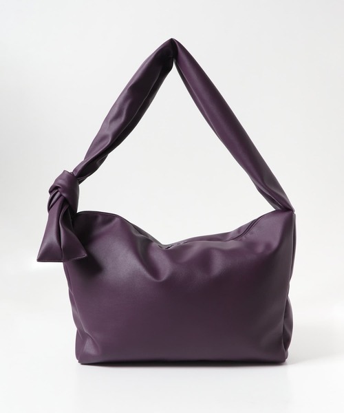 SENSE OF PLACE by URBAN RESEARCH（センスオブプレイスバイアーバンリサーチ）の「フェイクレザーパデットビッグショルダー（ショルダーバッグ・メンズ・ブラック/ブルー/パープル/レッド・ONE）」の5枚目の写真