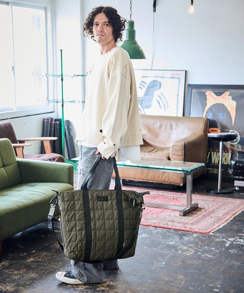ADAM PATEK(アダムパテック)の「★ADAMPATEK★square quilt shoulder tote bag/スクエアキルトビッグショルダートートバッグ(トートバッグ・メンズ・カーキ/ブラック/グレー・FREE)」の17枚目の写真
